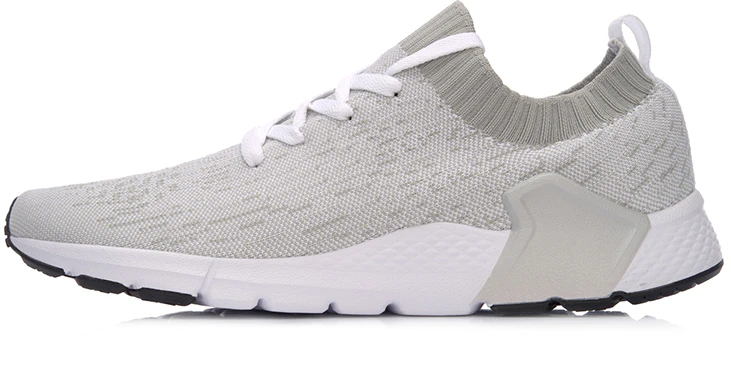 li-ning-planet-grey-white-agcm-213-1