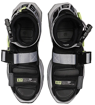 Li-Ning PLATFORM Paris Fashion Week Catwalk Grijs Groen Sandalen ''Grijs Groen'' AGBN077-5 Shop Li-Ning PLATFORM Paris Fashion Week Catwalk Grijs Groen Sandalen ''Grijs Groen'' AGBN077-5