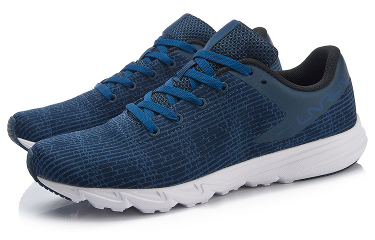 Lookbook Li-Ning Qian Yi 'Biru Ringan Menjalankan Kasut' ARBN061-1