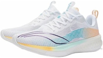 李宁赤兔5 Pro '标准白' ARMS003-7 Lookbook 李宁赤兔5 Pro '标准白' ARMS003-7