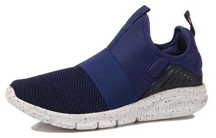 Order Li-Ning Runner Low 'Blue Black' AGLM083-4