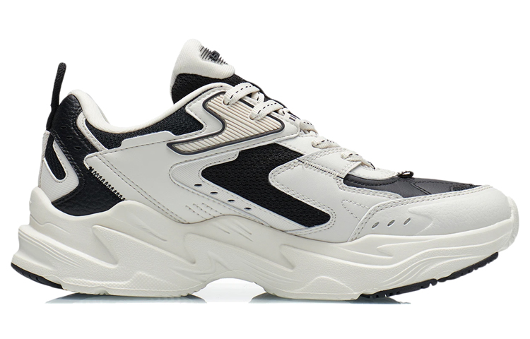 Order Li-Ning Runner Low 'White Black' AGCR331-2