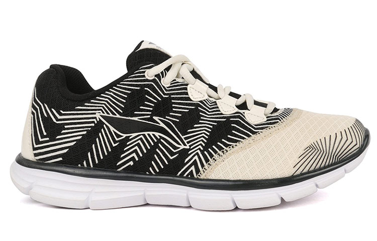 Order Li-Ning Runner Low 'White Black' ARBK075-3