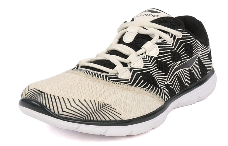 Shop Li-Ning Runner Low 'White Black' ARBK075-3