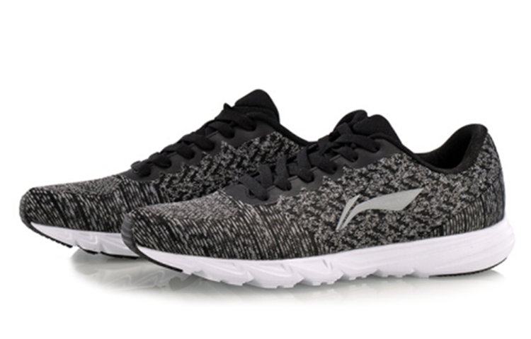 Lookbook LiNing李寧 跑步系列輕量跑鞋 黑灰 男女通款