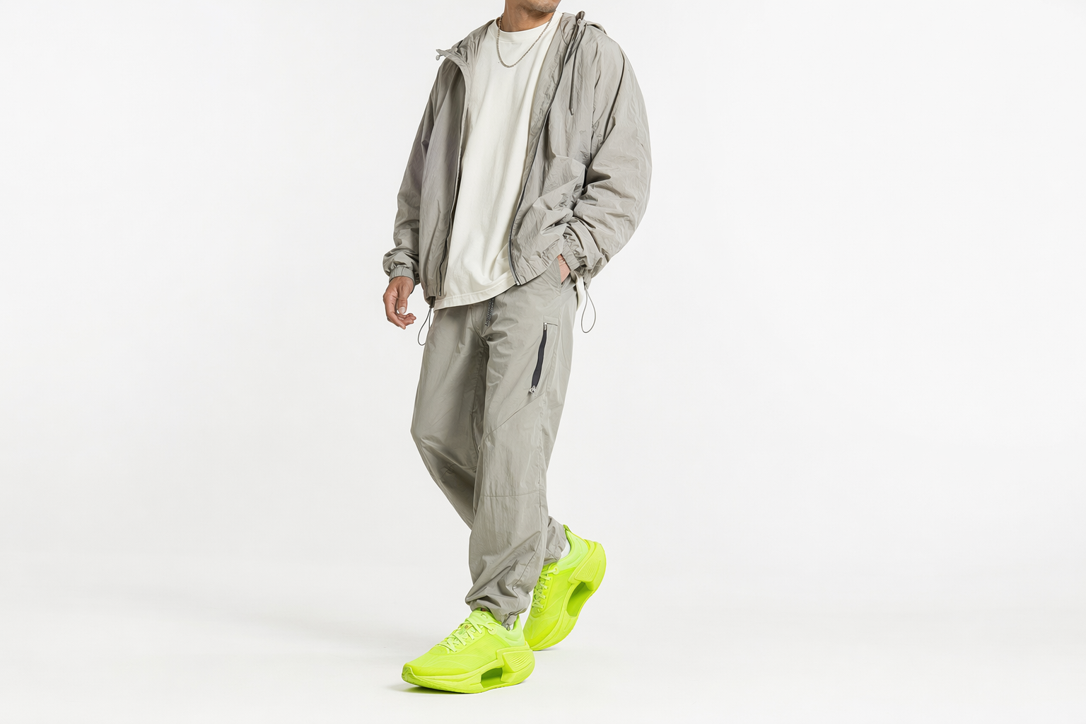 Order Li-Ning Shadow 3 Essential ''Vert Fluorescent'' ARRU007-2