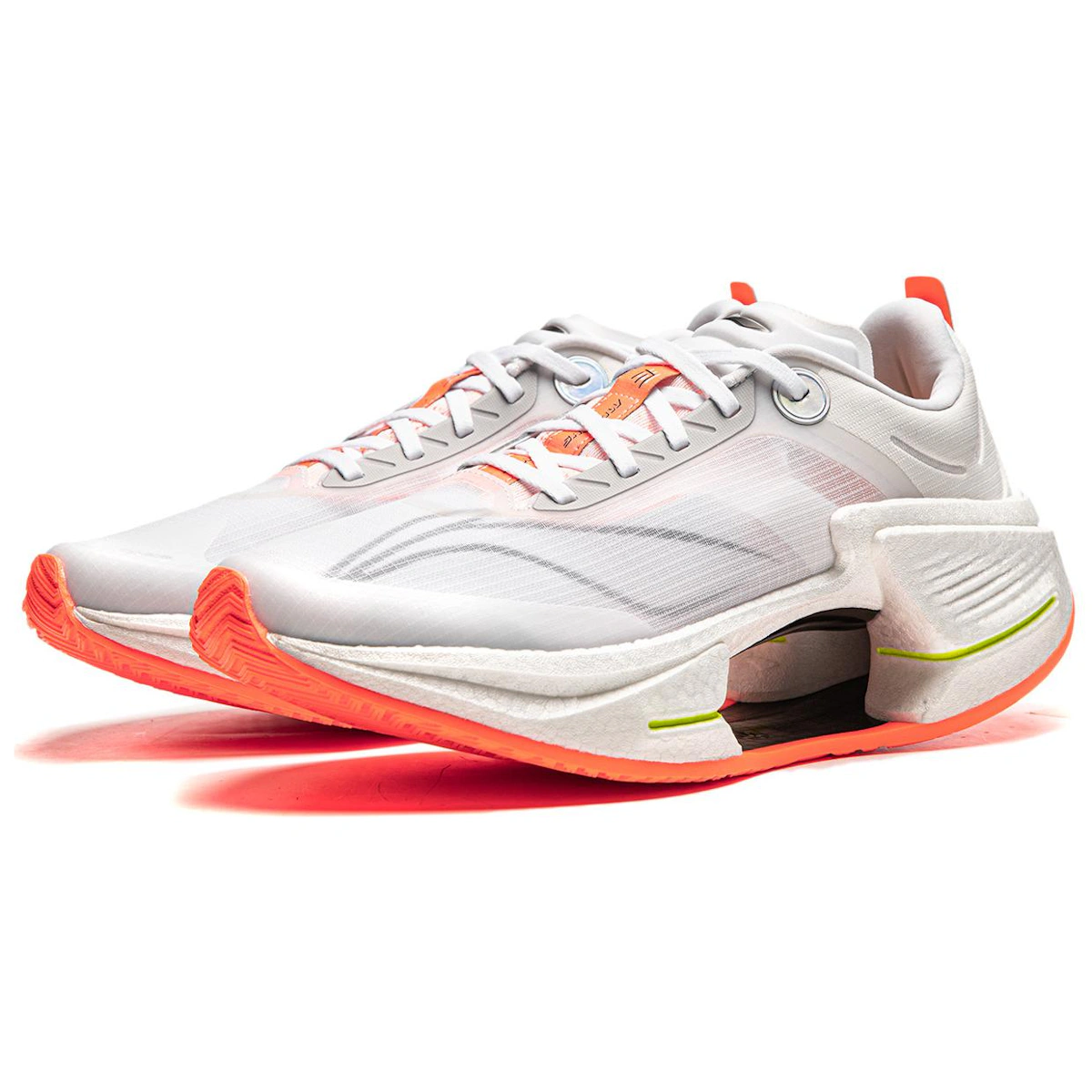 Li-Ning Shadow 3 Essential 'Standard White'