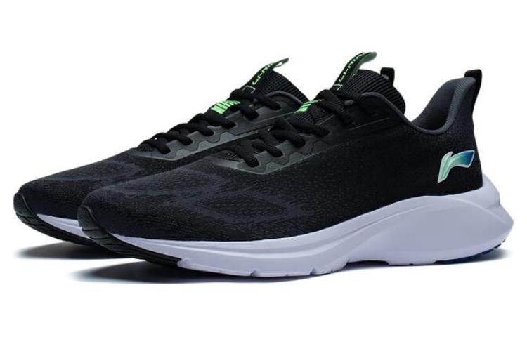 Lookbook Li-Ning Skylark ''Schwarz Weiß'' ARST013-4