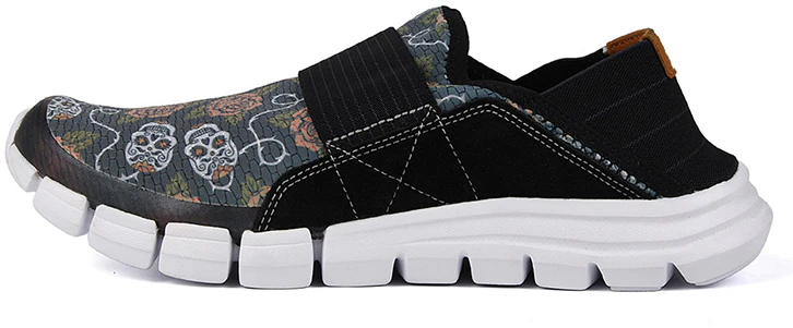 li-ning-slip-on-black-white-arkl-009-4
