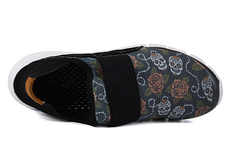 Lookbook Li-Ning Slip-On 'Black White' ARKL009-4