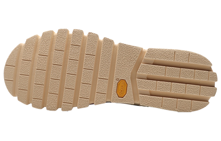 Lookbook 李宁运动鞋'定制礼盒奶油白' AGCQ633-18-1