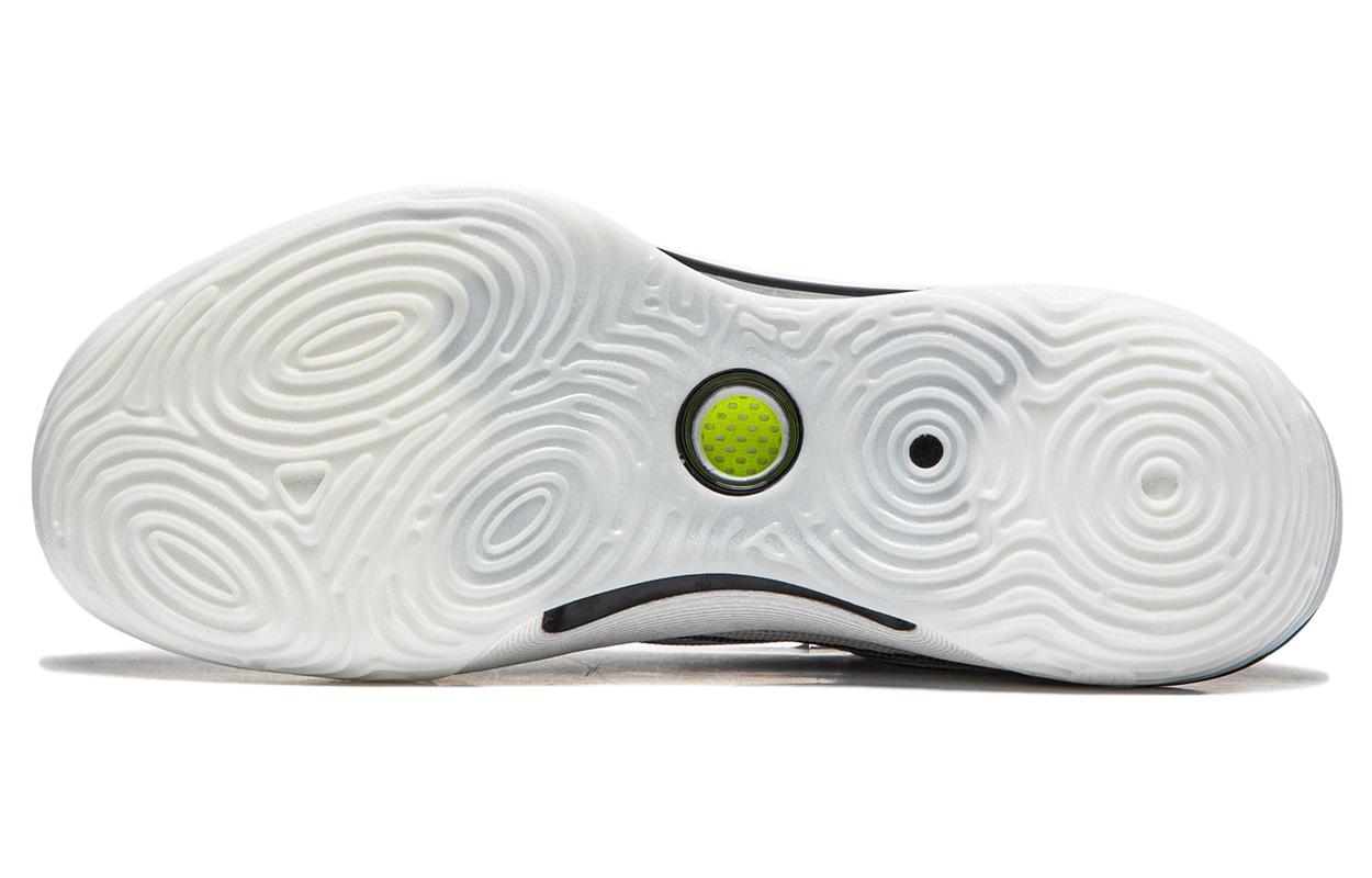 Lookbook Li-Ning Sonic 11 'Dakwat dan Cat Air' ABAT019-1