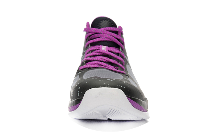 Shop 李宁 Sonic 4 '灰黑紫' 运动鞋 ABPL011-6