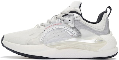 Li-Ning Spark 3 'White Silver' AGLS061-2 Li-Ning Spark 3 'White Silver' AGLS061-2