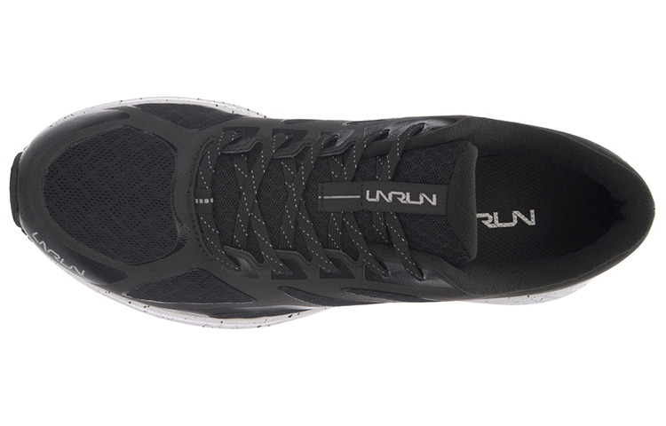 Lookbook Li-Ning Speed Star ''Nero Bianco'' ARHM001-1