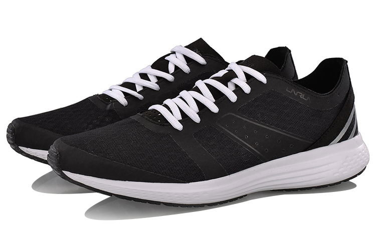 Lookbook Li-Ning Speed Star V2 ''Coureur Noir Amortissant'' ARHN027-1