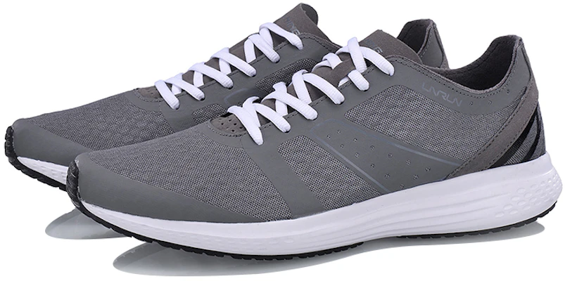 Li-Ning Speed Star V2 ''IJzer Blauw Grijs'' ARHN027-2 Lookbook Li-Ning Speed Star V2 ''IJzer Blauw Grijs'' ARHN027-2