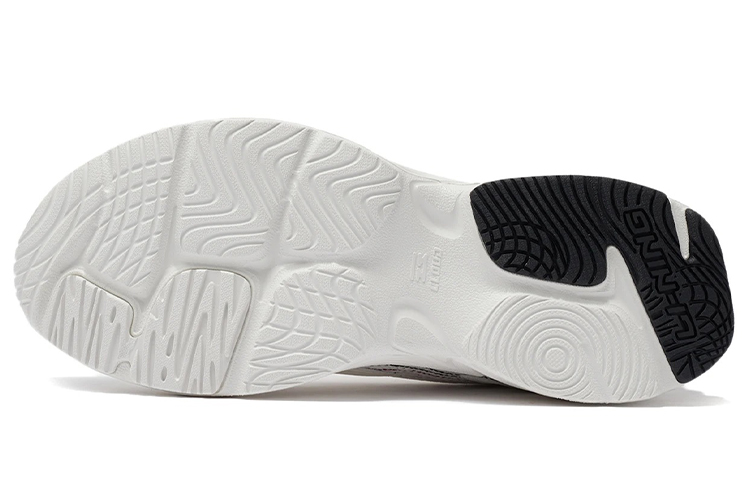 Shop Li-Ning Olahraga Santai 'Putih Hitam Merah' ARLS007-3