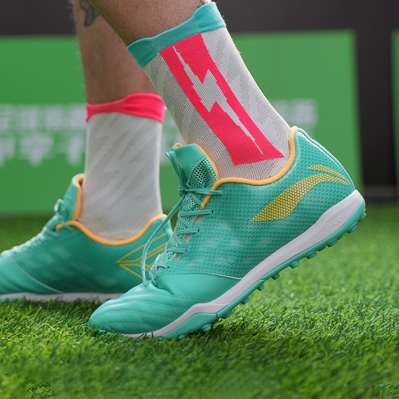 Details for LiNing李寧 鐵 TF釘 減震防滑 足球鞋 男款 螢光綠