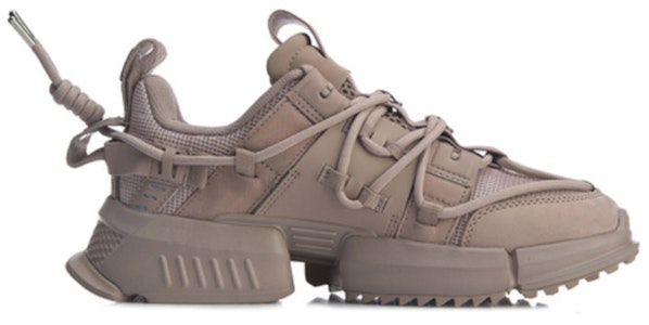 Li-Ning Titan ComplexCon Eksklusif 'Beige' AGLP075-8 Order Li-Ning Titan ComplexCon Eksklusif 'Beige' AGLP075-8