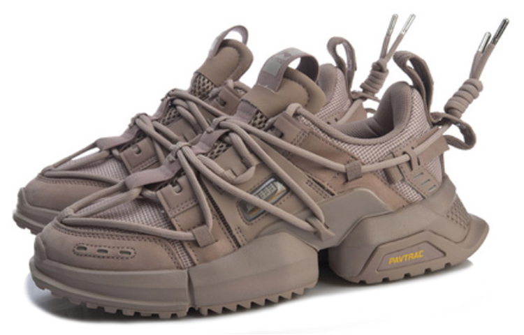 Lookbook 리닝 타이탄 컴플렉스콘 독점 베이지 에디션 AGLP075-8