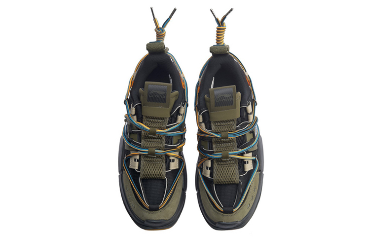 Shop Li-Ning Titan x 2019 New York Fashion Week 'Hitam Hijau' AGLP075-10