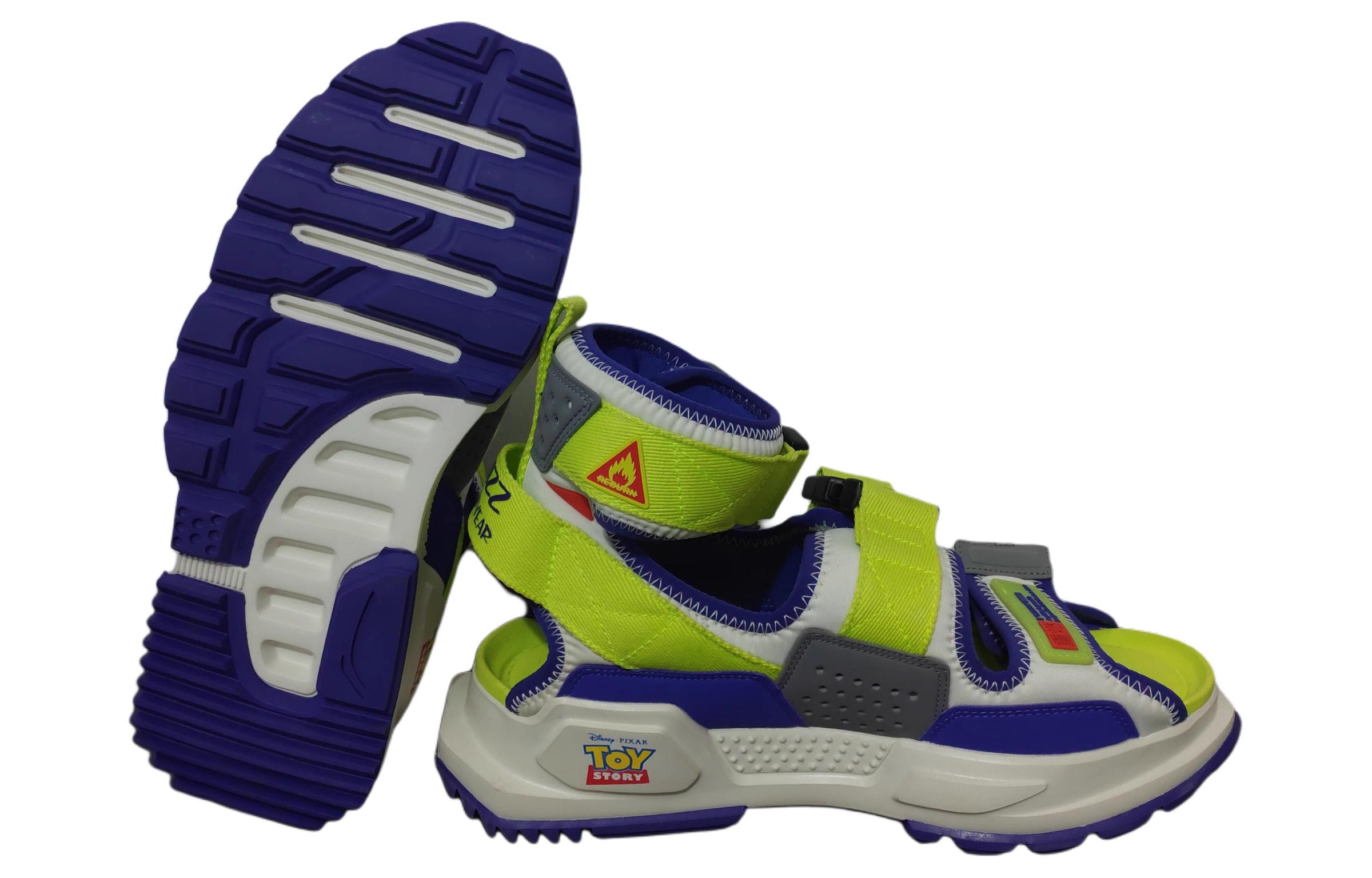 Shop 李宁 玩具总动员合作款凉鞋 '白绿配色' AGBP049-3