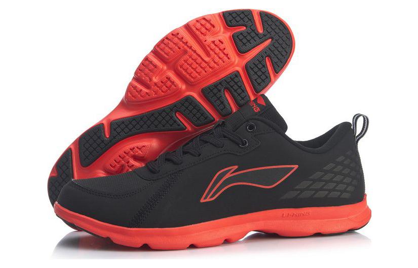 Shop Li-Ning Sepatu Latihan Rendah 'Hitam Oranye' ARBT047-1