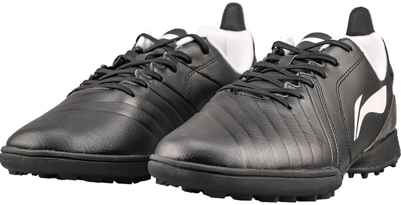 Sepatu Sepak Bola Li-Ning 'Black Spikes' Hitam Latihan ASTN011-1 Lookbook Sepatu Sepak Bola Li-Ning 'Black Spikes' Hitam Latihan ASTN011-1