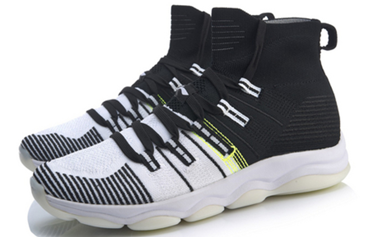 Lookbook Li-Ning Kasut Latihan Tinggi Uniseks Hitam/Putih AFJP027-2