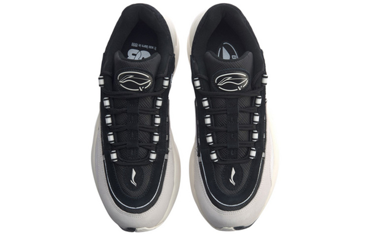 Shop Li-Ning V8 'Putih Hitam' Sepatu ARHP241-2