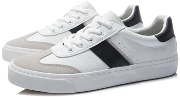 Li-Ning Vulc Lite Low 'Putih Hitam' AGCR339-2 Lookbook Li-Ning Vulc Lite Low 'Putih Hitam' AGCR339-2