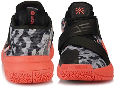 Li-Ning Wade All City 7 'Hitam Merah' ABAP105-4 Shop Li-Ning Wade All City 7 'Hitam Merah' ABAP105-4