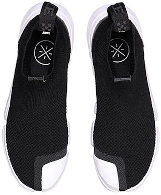 Li-Ning Wade Essence 2 x Minggu Fesyen New York 'Hitam Putih' AGWN009-1 Order Li-Ning Wade Essence 2 x Minggu Fesyen New York 'Hitam Putih' AGWN009-1