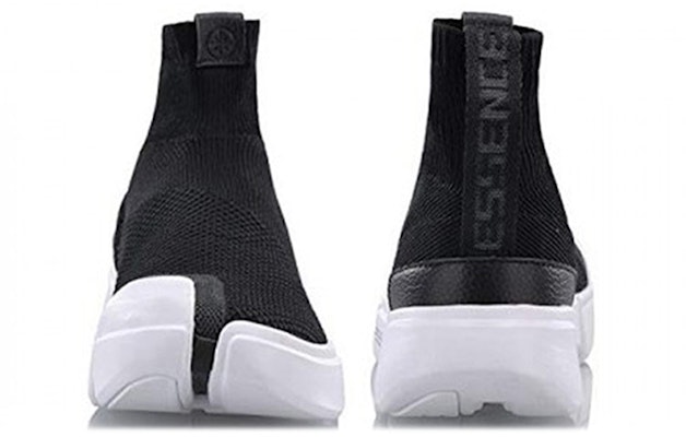 Li-Ning Wade Essence 2 x New York Fashion Week 'Black White' AGWN009-1 Lookbook Li-Ning Wade Essence 2 x New York Fashion Week 'Black White' AGWN009-1