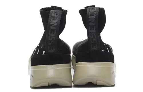 Shop Li-Ning Wade Essence 2 x New York Fashion Week 'Hitam Khaki' AGWN009-4