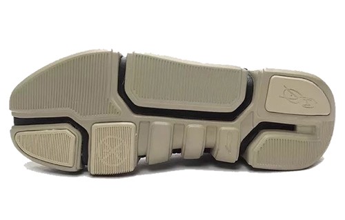 Purchase Li-Ning Wade Essence 2 x New York Fashion Week 'Hitam Khaki' AGWN009-4
