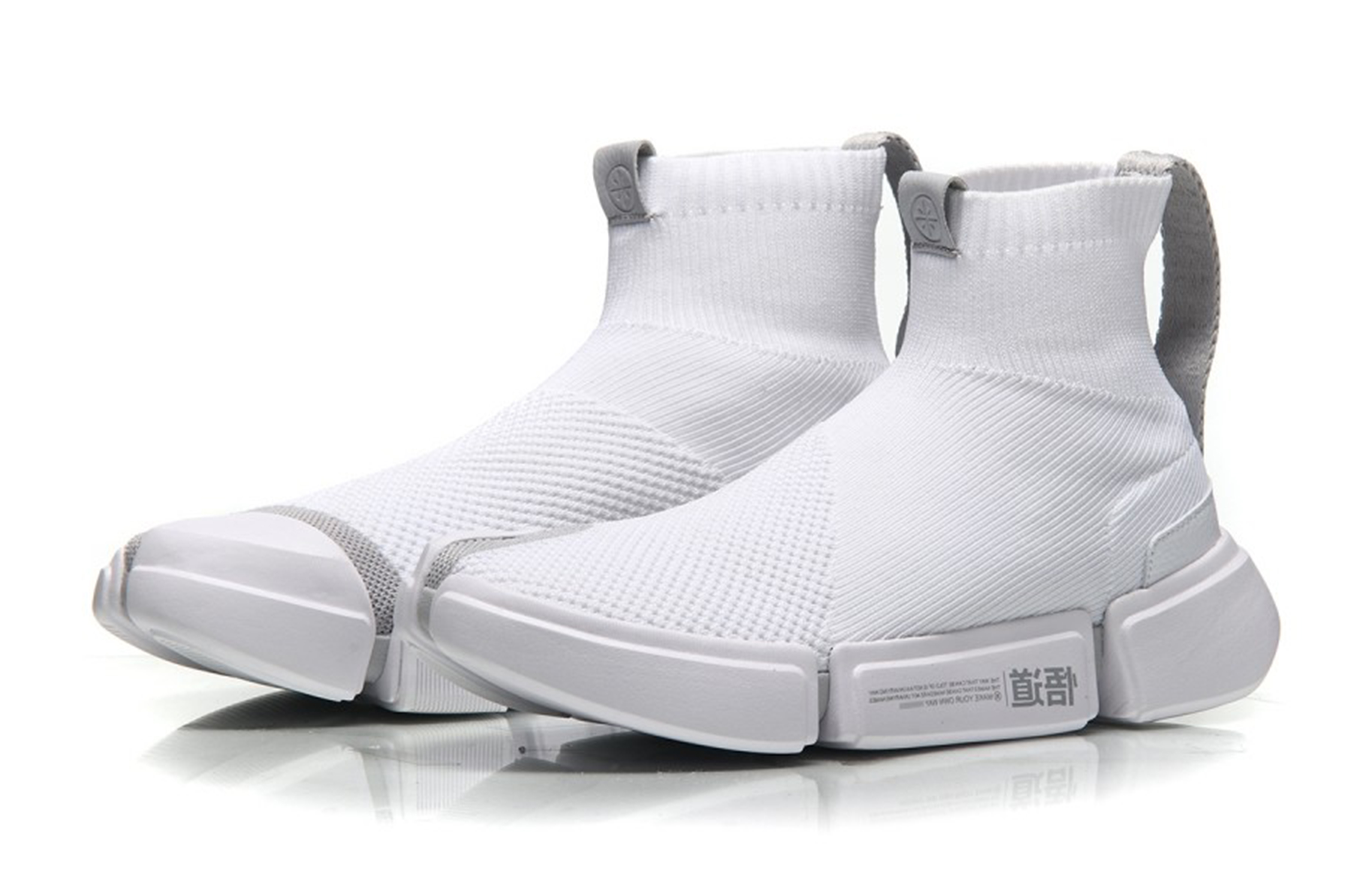 Lookbook Li-Ning Wade Essence 2 x Settimana della Moda di New York AGWN009-2
