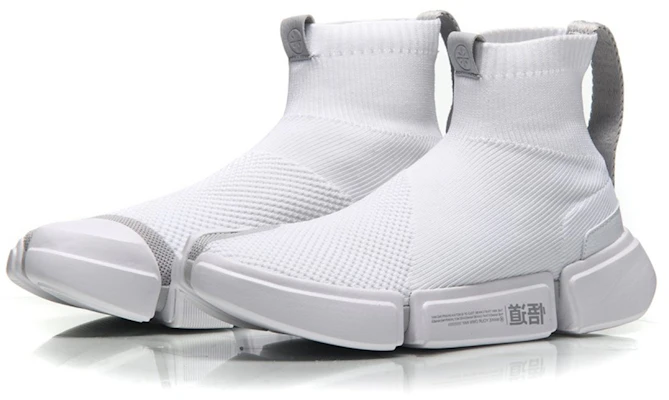 Li-Ning Wade Essence 2 x Settimana della Moda di New York AGWN009-2 Lookbook Li-Ning Wade Essence 2 x Settimana della Moda di New York AGWN009-2