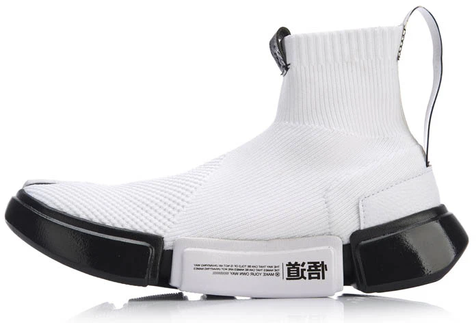 wade-essence-2-x-li-ning-star-wars-white-agwn-039-1