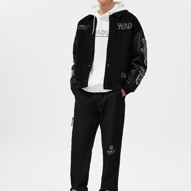 Shop 李寧韋德系列黑色拼接字母印花Polo夾克 AJMT107-1