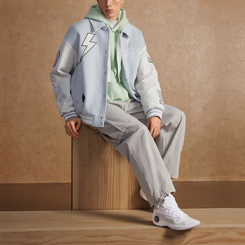 Shop Chaqueta Li-Ning Wade Series Colorblock Azul Claro AJDT743-3