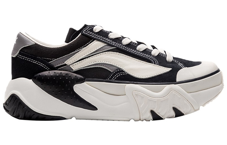 Order Li-Ning Wave Hybrid 'Hitam Putih' AGCP309-7