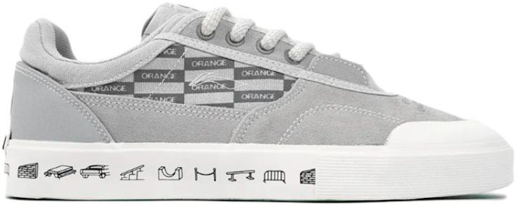 Li-Ning Wave Low 50/50 'Abu Putih Kotak Spesial' AECS045-4 Order Li-Ning Wave Low 50/50 'Abu Putih Kotak Spesial' AECS045-4