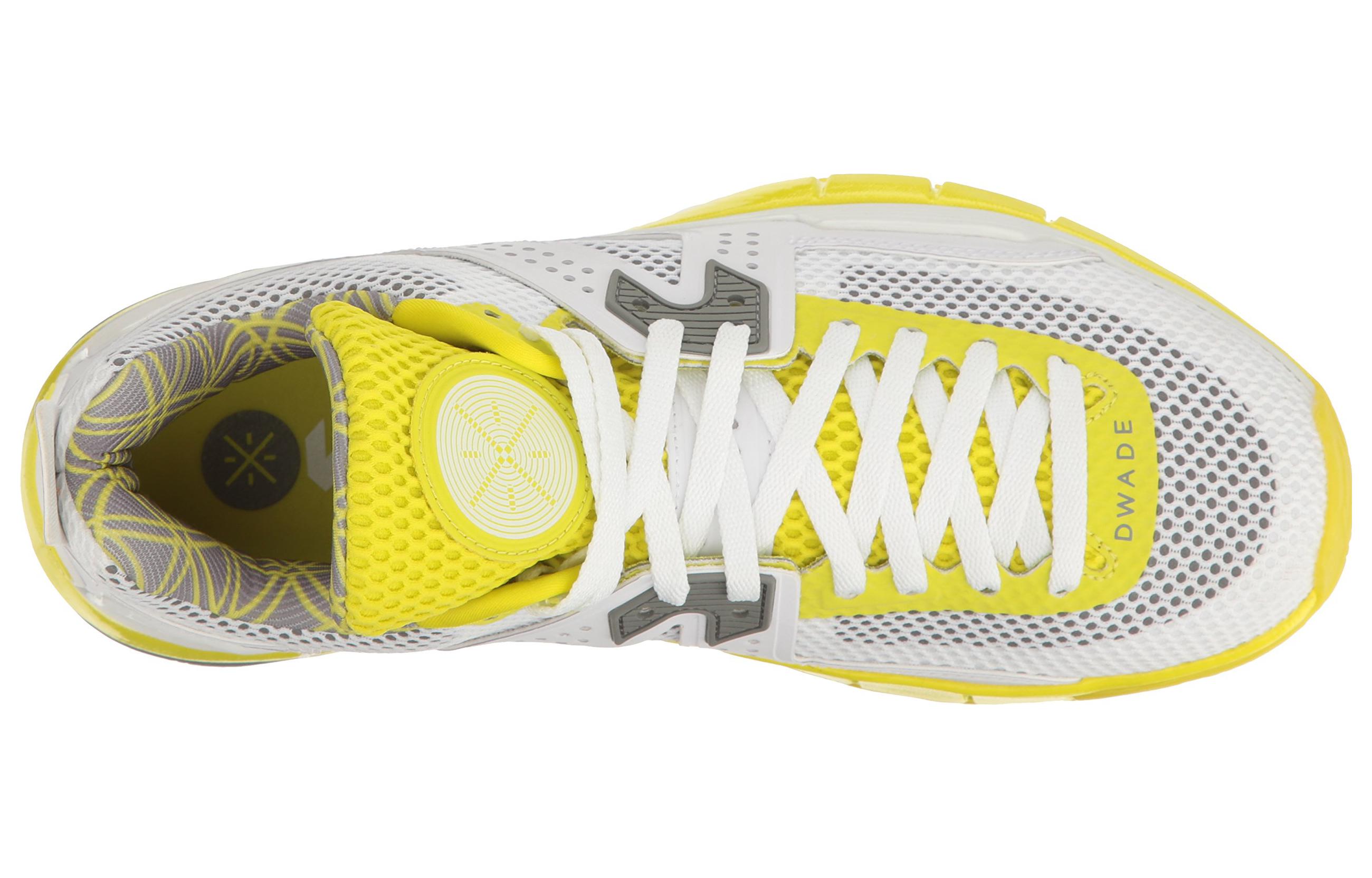 Lookbook 李寧韋德之道5 白電光綠 ABAL047-15