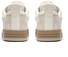 LiNing李寧 唯我 舒適潮流 防滑耐磨 低筒 板鞋 男款 米白 Purchase LiNing李寧 唯我 舒適潮流 防滑耐磨 低筒 板鞋 男款 米白