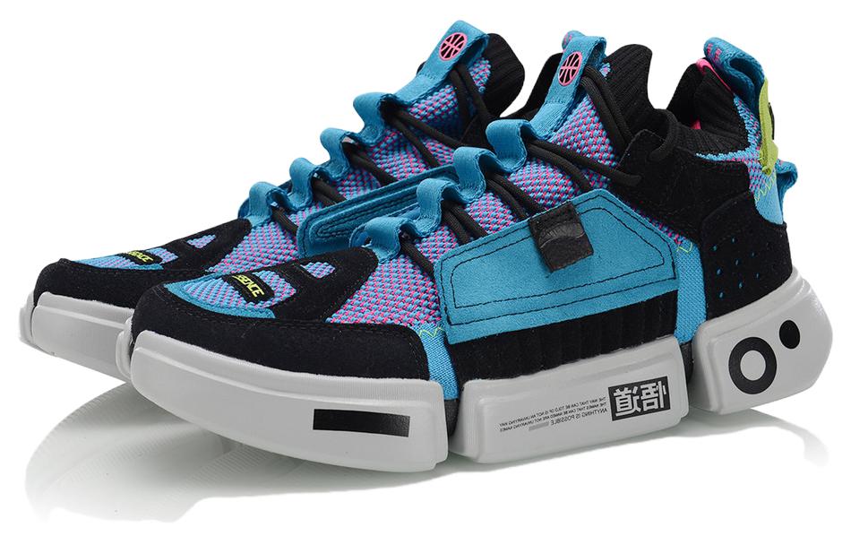 Lookbook Li-Ning Way of Wade Essence 2 Hitam/Biru AGBN069-14