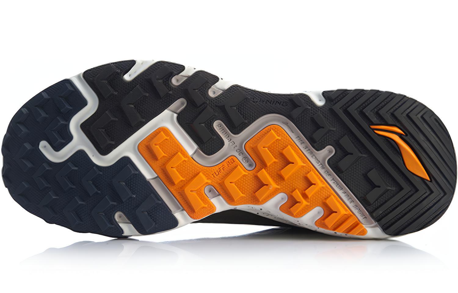 Purchase Li-Ning Wilderness ''Vert Pin'' ARHP247-2