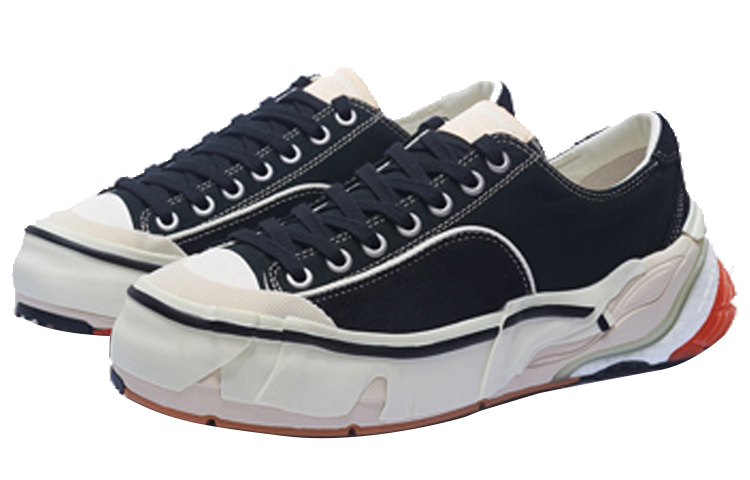 Lookbook Li-Ning Wuji 'Hitam Putih' AZGT037-1