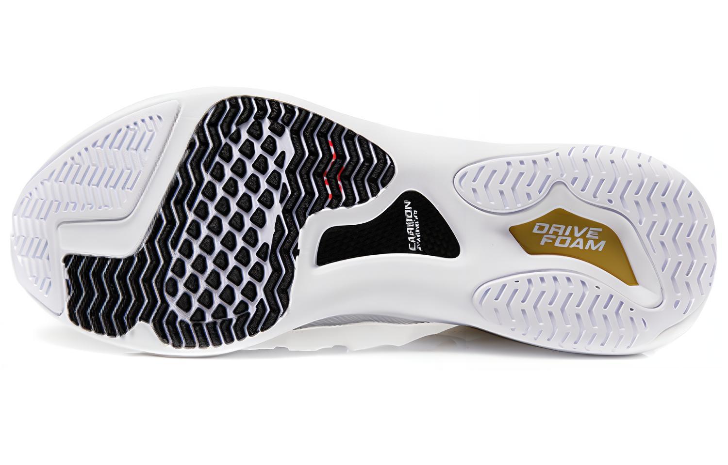 Purchase Li-Ning x BMW x 2 'Pursuit Hi-Top Lightweight Runner - Blanco' zapatillas. ARBN277-1